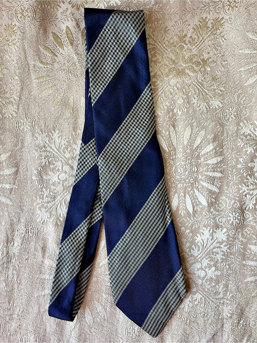 Vintage Burberrys Silk Tie Blue Gold Houndstooth Striped Made In England